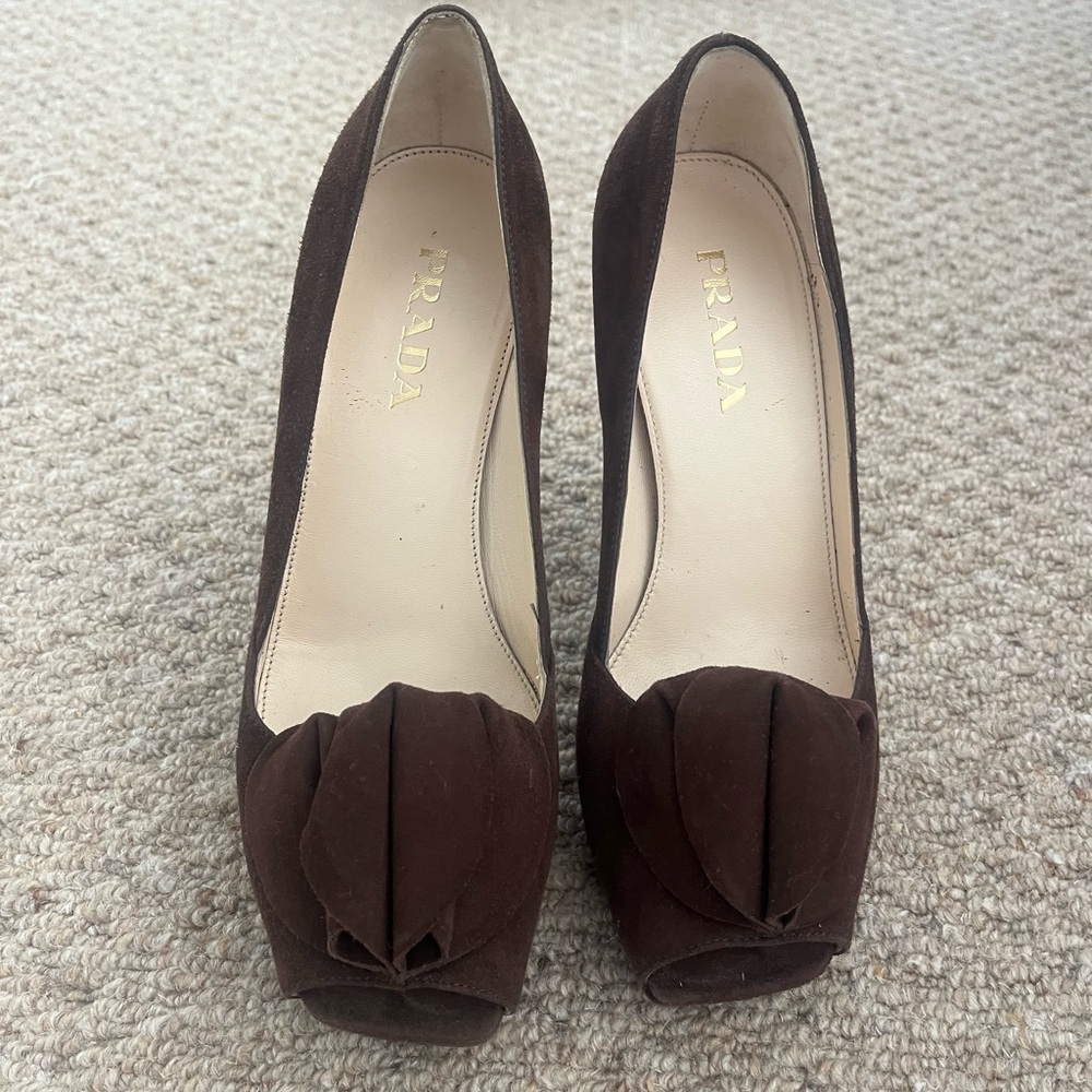 PRADA Suede Peep-Toe Petal Pumps - Picture 8 of 12